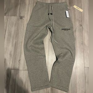 Essentials Dark Oatmeal Relaxed Fear of God Sweatpants